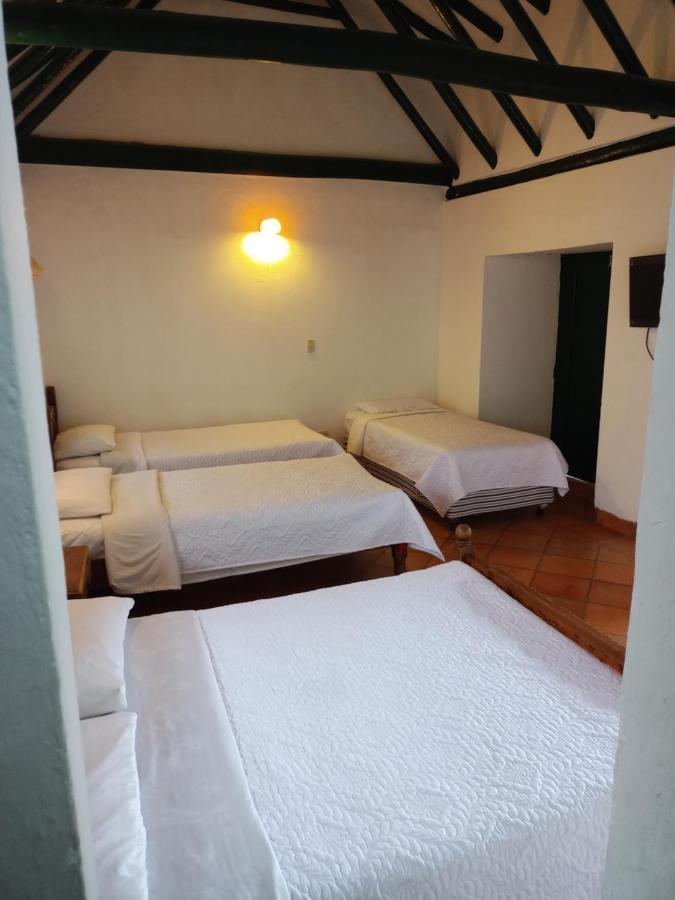Boyacá Hospederia La Roca Plaza Principal Bed & Breakfast エクステリア 写真