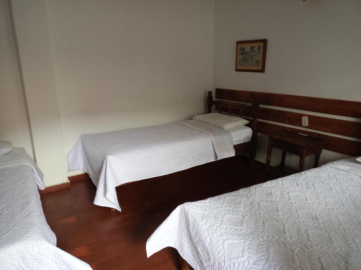 Boyacá Hospederia La Roca Plaza Principal Bed & Breakfast エクステリア 写真