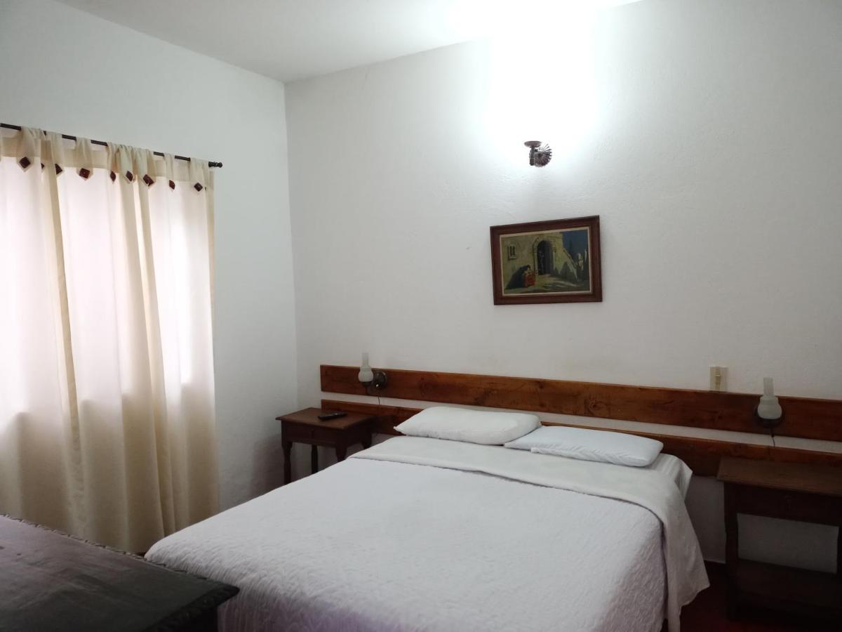 Boyacá Hospederia La Roca Plaza Principal Bed & Breakfast エクステリア 写真